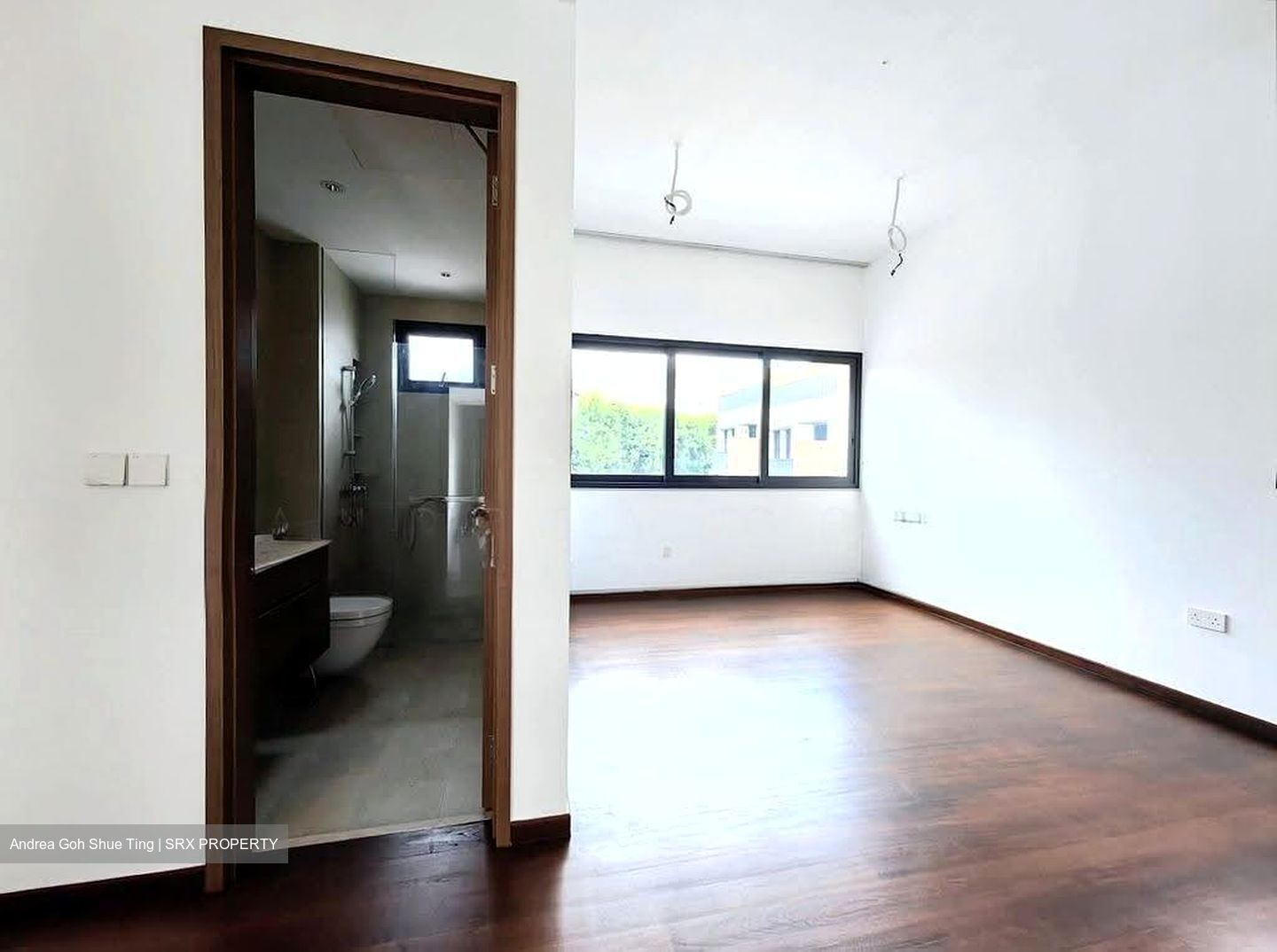Cashew Green (D23), Terrace #638155001